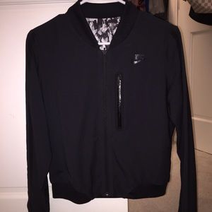 REVERSABLE NIKE BOMBER JACKET